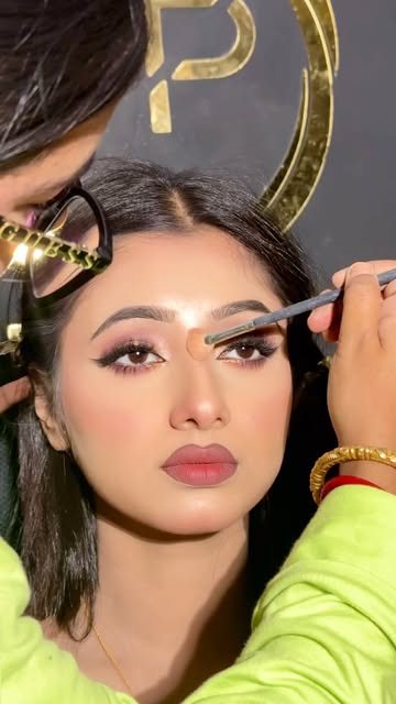 #Bridal Makeup Class Reel by @dipanwita_paul7278 - What is ur best part of makeup ? 𝑺𝑻𝑨𝑹𝑻𝑺 𝑭𝙍𝐎𝙈 ⭐️9 th jan 15 days regular batch 𝐎𝐏𝐄𝐍
Booking open ( 2025-26)
👉𝗖𝗮𝗹𝗹 / 𝗪𝗵𝗮𝘁𝘀𝗮�