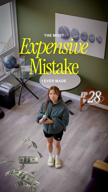 #Personalfinance Tips Reel by @chloe.shih (verified account) - lesson 28 of 30 ↣ the most 𝒆𝒙𝒑𝒆𝒏𝒔𝒊𝒗𝒆 mistake i made
51% of families rarely or never spoke about finances (Source: Experian), and that can bu