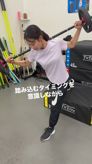 #ゴルフトレーニング Reel by @golf_fit_japan (verified account) - 様々な道具を使用して強くしたいタイミング、方向へ負荷をかける
@chikako83117
ゴルフのトレーニングについてさらに詳しく知りたい方は直接のセッションにて↓↓↓
埼玉・越谷にあるゴルフ専用ジムを拠点としております。
気になった方はどなたでもお気軽にDMください。 @golf_fit_k