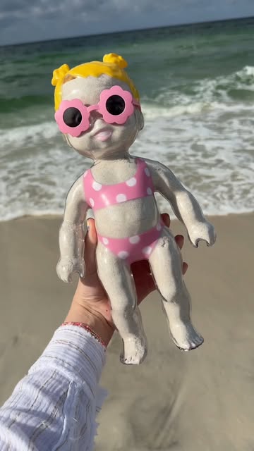 #Beach Toys For Kids Reel by @kortneyandkarlee - Like and comment B598 (without emojis, punctuation, or other text) for a link sent to your DM!🤍 link is also in our bio!✨
Amazon beach must have!😎☀