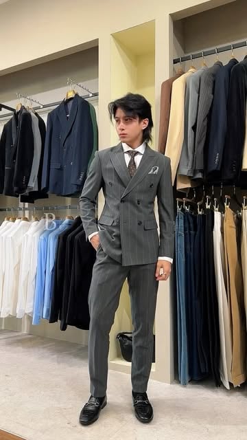 #Luxury Suits Reel by @zeveshoes - Suits ideas for your big occasions. Designed to elevate the best version of yourself

Explore our suits collection via in-store and online