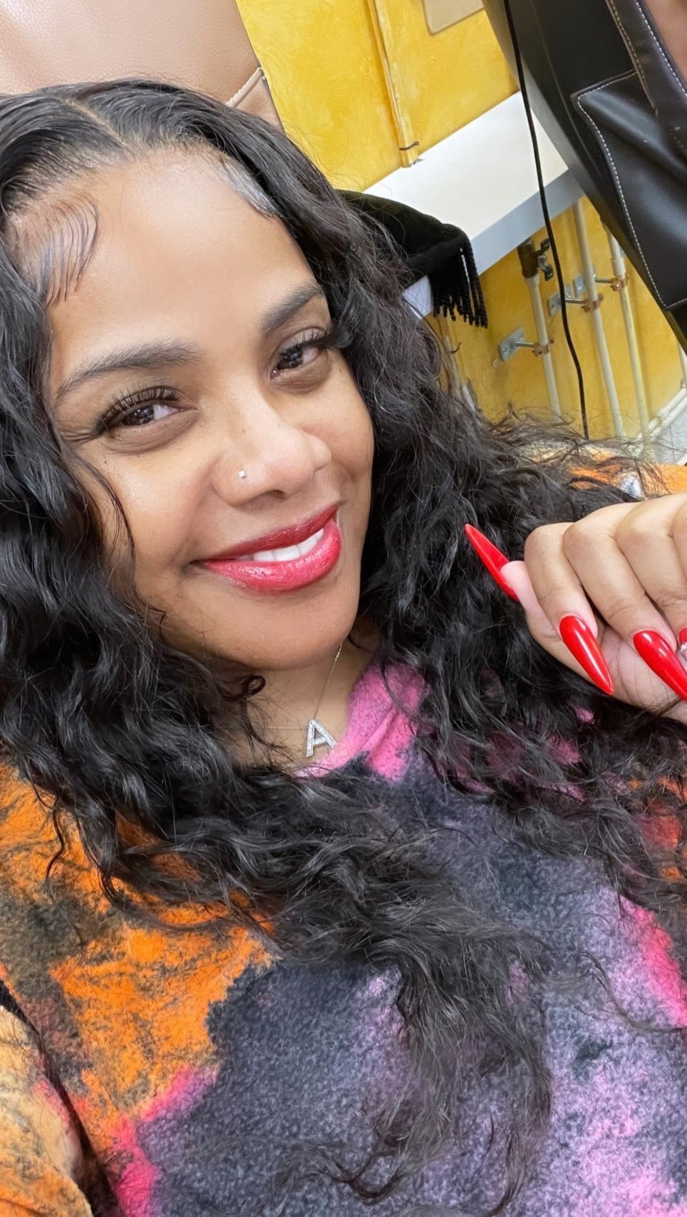 HeyBooHey👋🏽 Just minding my business and being my own Woman Crush Wednesdayyyy🫶🏽