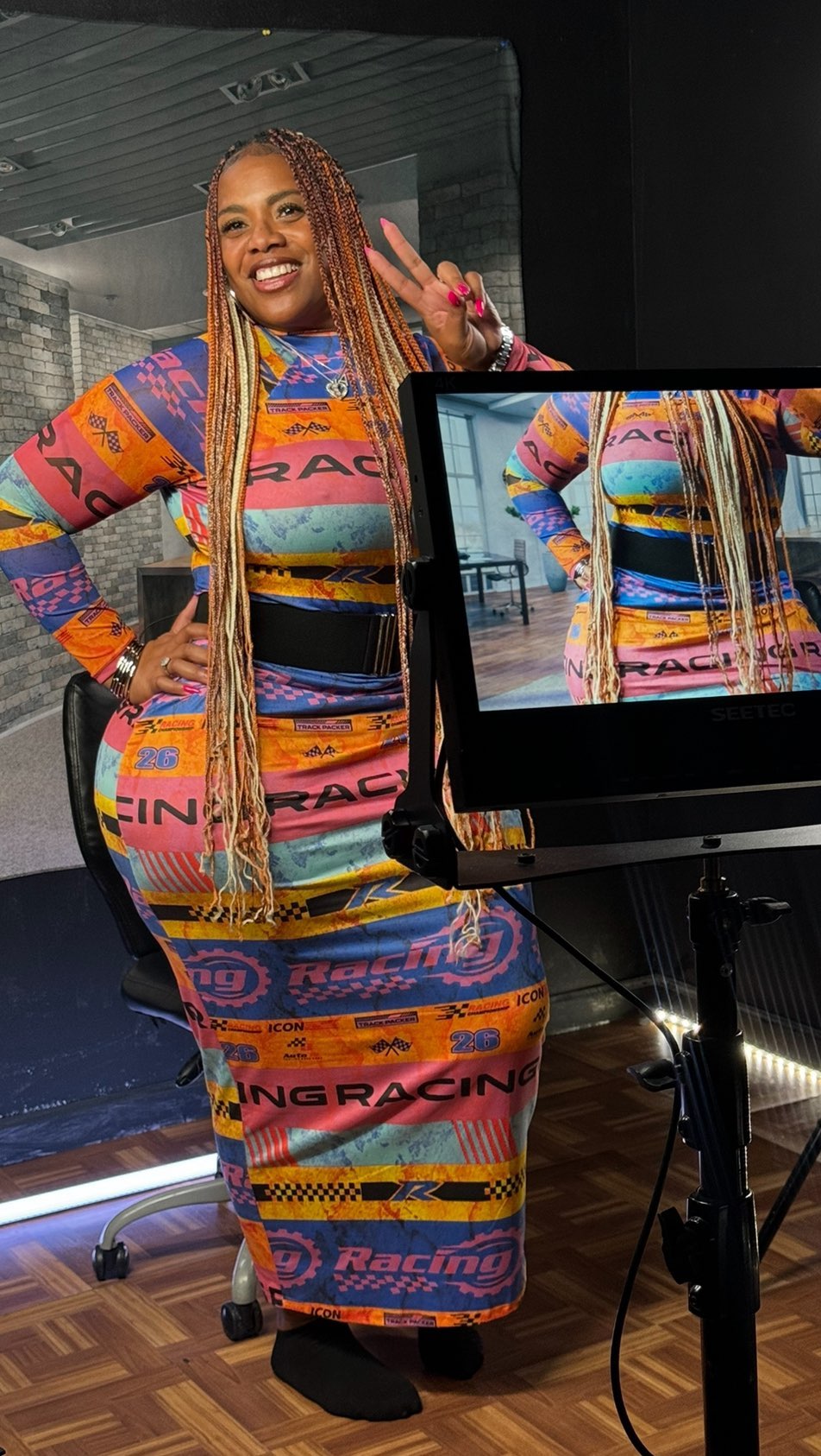 HeyBooHey👋🏽It’s littttt @gradeamediaproductions and @gradearadio with @squrillamontana! I can’t wait for y’all to see what we got poppin…let’s gooooo!🫶🏽