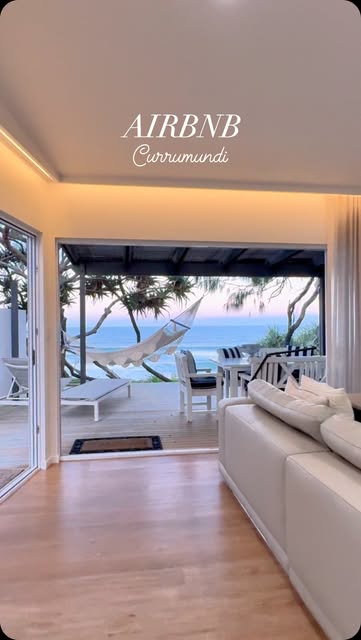 #Ocean Beach Vacation Rentals Reel by @thatbrisbaneguy (verified account) - Beach front @airbnb on the Sunshine Coast 🏝️
4 🛌 3 🛀 3 🚘
📍Currimundi, Sunshine Coast
Dm for bookings 🤝
#SunshineCoast #Queensland #Austra