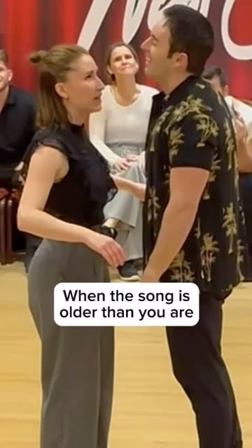 #Swing Lifestyles Reel by @jordancer98 - When the song they give you is older than us both!π 100% IMPROV π₯
Event: @budafest_wcs - Budapest, Hungary ππΊ
Dancers: Jordan Frisbee @jordancer9