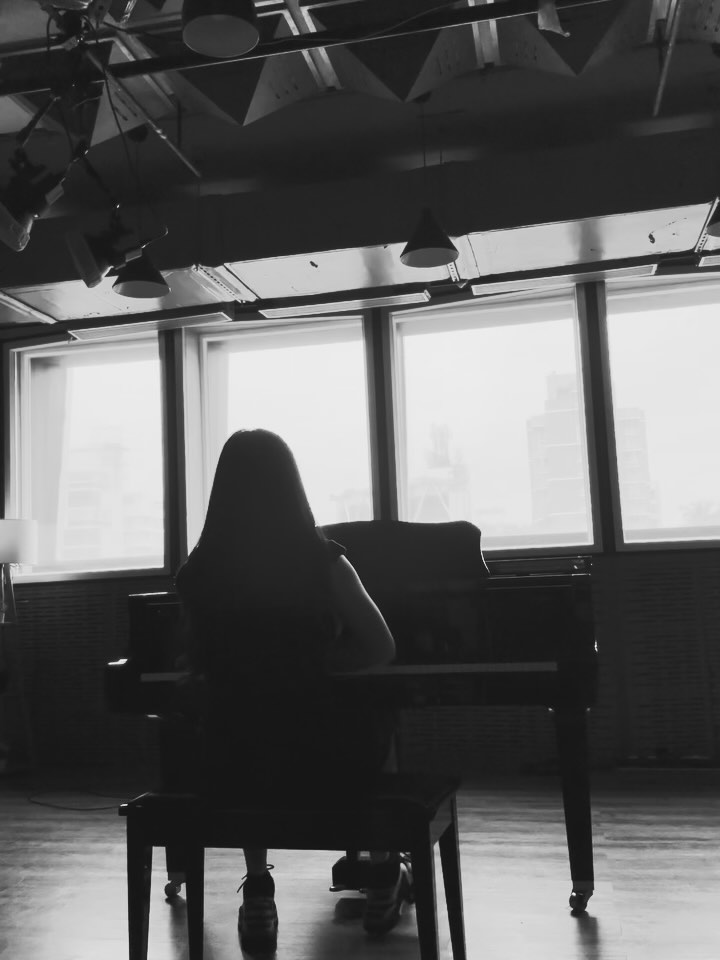 Playing piano as the world pauses to feel the rain That’s what music does to me - pauses all the the things that never serve me - push play - find meaning - in solitude in an entire universe of possib