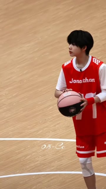 #Famyli Reel by @chenyiheng_int - Kobe 🏀
.
.
.
✒️ Source: (Xiaohongshu)
━━━━━━━━━━━━━━━━━━
【Tags】
#TF家族 #TF家族练习生 #TF家族四代 #陈奕恒 #chenyiheng #jonathanchen #TFFamily #TFFamily4thGeneratio