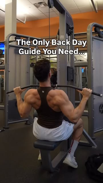 #Back Workouts Men Reel by @builtbrody (verified account) - Full Back Day Workout Guide ⬇️
Pick one exercise from each category 💪🏼
Lats and Upper Back:
▪️Lat Pulldown
▪️Pull-Ups
▪️Half-Kneeling Pulldown
▪️S