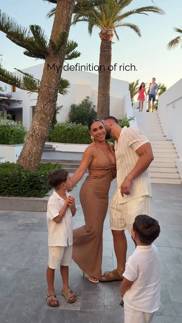 #Influencer Family Reel by @hanadidiab (verified account) - All I need 🤍 #family #love #parentsof3 #allineed