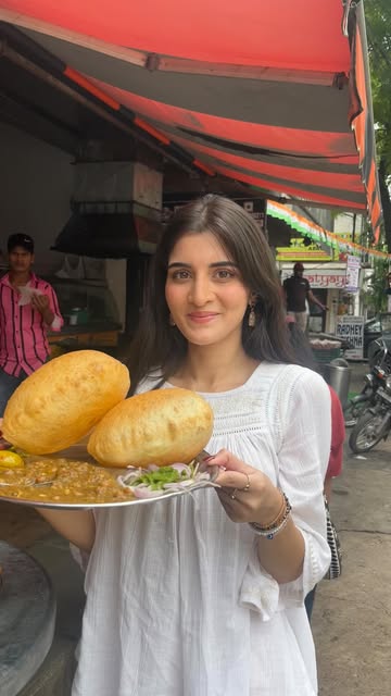 #Food Influencer Delhi Reel by @navika_kotia (verified account) - delhi "served" and I "ate" 😍
{foodie, travel, indian food, delhi food, momos, chaap, delhi, india, chole bhature, mumbai, bombay, new delhi, chandni