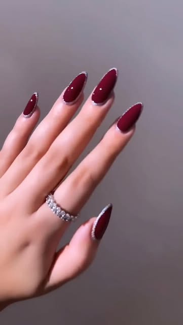 #Nail Art Design Reel by @zui.beautybar - ☾
Siapa yang suka design kuku kaya gini? Jangan lupa di save yaa 💖
💅🏻 Costumized design to enhance your nails!
🗓️ Limited slot available!
📞 Con