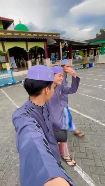 #Foto Cogan Santri Reel by @anshrr_____ - #fypppppppppppppppppppppppppppppppppppppppppppppppppppppppppppppppppppppp #santrikeren #santri #sarungan #fyp #arabic #arabic #santrikece #santriidama