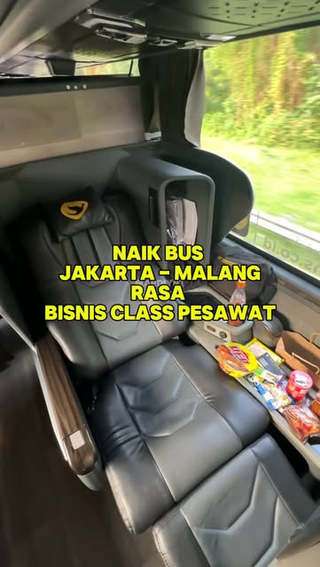 #Cititrans Krapyak Reel by @ardiynt - Naik bus rasa business class pesawat😎😁👍🏻
Cititrans Busline @cititransindo
Jakarta - Malang Suites Class Rp630.000
Jakarta - Malang Super Eksekut