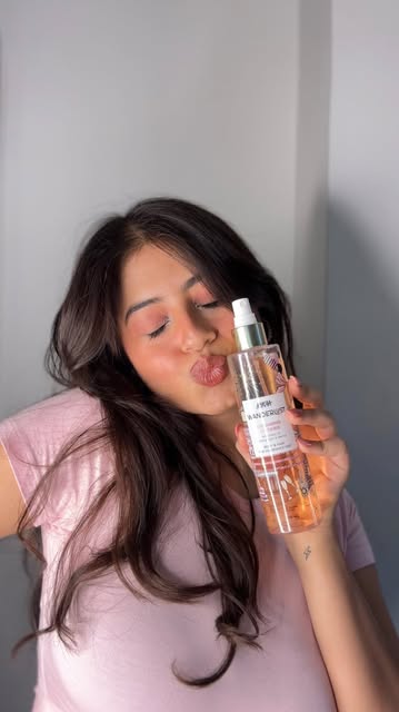 #Nykaa Wanderlust Dreaming Of Paris Reel by @kashdoeslife - They say Paris is a feeling, and Nykaa Wanderlust Dreaming of Paris Body & Hair Mist? It's Paris in a bottle 🥂🍓
From mist to shower gel to EDP - sh