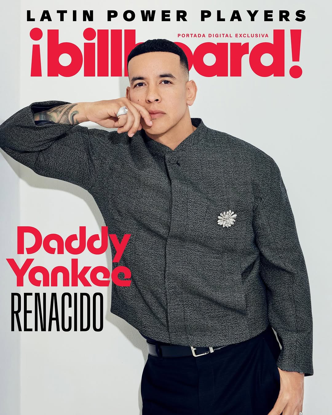 Honrado por esta portada de @billboard “EL TOQUE” de estilo, lo pone mi Padre porque cambió mi “LAMENTO EN BAILE.” Bendiciones! Photographer: Meredith Jenks @meredithjenks Styling: Ailin Tropea @ailin