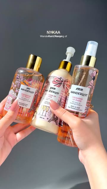 #Wanderlust Body Wash Reel by @_selfcare_diary - @nykaawanderlust 's Wanderlust Dreaming of Paris Range. 😍
❤️Top Notes of Juicy Berries🍓 and Sparkling Champagne🥂
❤️Use code WANDER10 to avail 10%