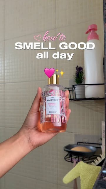 #Wanderlust Body Wash Reel by @ishanotes - Your all-day fragrance routine in 3 steps:
🧴 Body Wash → 🧴 Lotion → 💨 Body Mist
@nykaawanderlust
(smell good all day, fragrance routine, body c