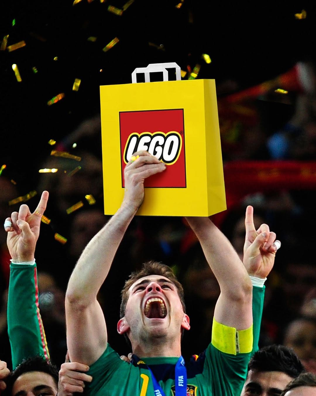 Everyone wants a piece, but @ikercasillas, @oficialrc3, @sami_khedira6 and @marcomaterazzi already have it. #LEGO