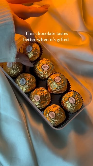 #Wanderlust Chocolate Reel by @manahhilkhan - 😋
Follow @manahhilkhan for more exciting posts
#chocolate #ferrerorocher #aesthetic #fyp #love