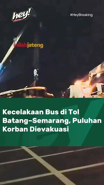 #Exit Tol Krapyak Reel by @hey.semarang - Kecelakaan bus terjadi di Tol Batang-Semarang KM 420 arah Solo, dekat Exit Tol Krapyak, Kota Semarang, pada 22 Desember 2025 dini hari. Peristiwa ini