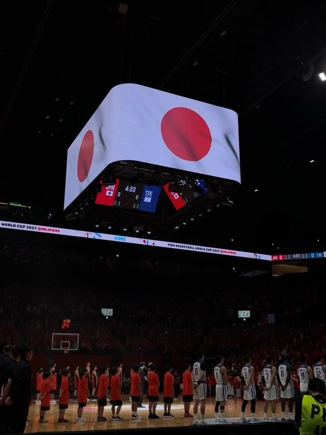 先日11/28(金) FIBA バスケットボールワールドカップ 2027 アジア地区予選 Window1 🏀 『男子日本代表 VS 男子チャイニーズ・タイペイ代表』 国歌独唱を務めさせて頂きました。 大切な国際試合での国歌独唱は、 今後の自分にとって大きな自信となる 大変貴重な経験となりました。🎤 今回に向けて様々な方にお話を伺ったり 自分なりに準備を積み重ねたことも すごく良い時間になりまし