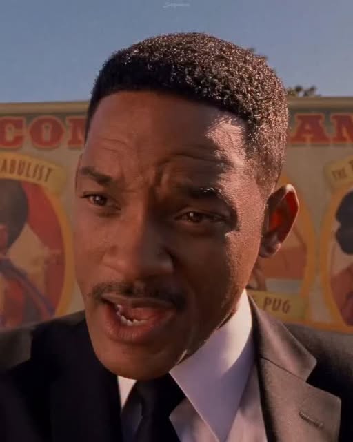 #Black Film Reel by @moviemagicnow - This scene was heavily improvised by Will Smith, who added his own humor and attitude to the moment. Coming right after he chases an alien no one else