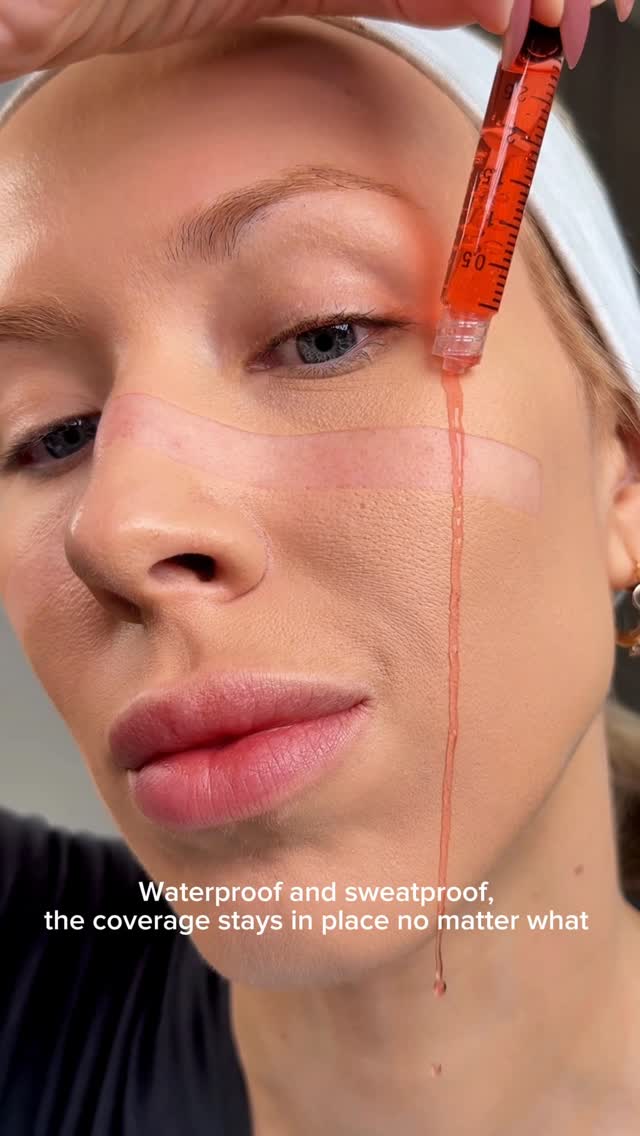 matte and lightweight at the same time π€πΌβ¨ products used: @skintificofficial shade 3 #makeuphack #fyp #makeup #foundation . . Skincare routine, viral Korean skincare, red lips, natural makeup,