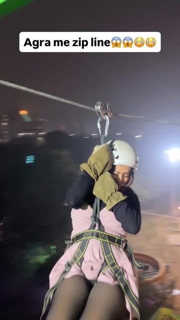 #Agra Chaupati Adventure Park Reel by @the_foodie_crush__ - New adventure park Alert 🚨
Location:-Agra chaupati 🌳🎢🌉Must visit place in Agra
@eod_agrachaupati
#agra #agrachaupati #adventure #adventurepar