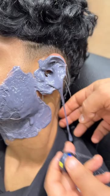 #Follow Reel by @sophy_mohamed112 (verified account) - ازاله شعر ودن حد بالشمغ 💈😅 #fyp #hashtag #comment #explore #viral #followforfollowback #follow #viralvideos #followers #explorepage