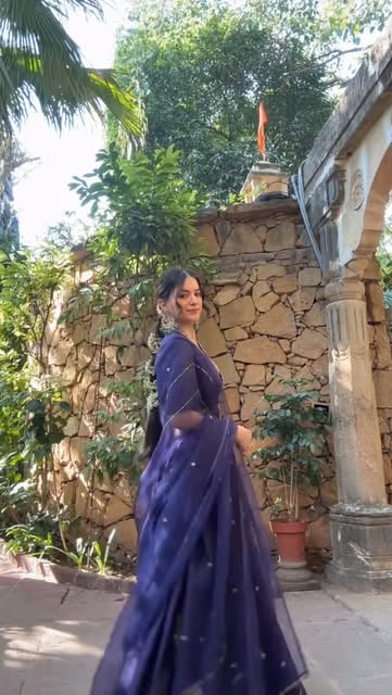 #Blogger Reel by @oneandonlysimran - Never 💅
.
.
#explore #trending #explorepage✨ #content contentcreator
[ fashion, desi girl, traditional wear, western outfit, Bollywood , aestheti