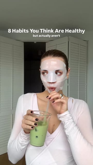 #Healthy Lifestyle Tips For 2026 Reel by @sophie.healthness - These habits look healthy online… but quietly drain your glow 😭💕
🌸 Skipping meals to "give digestion a break" = raises cortisol
🌸 Daily HIIT = ho