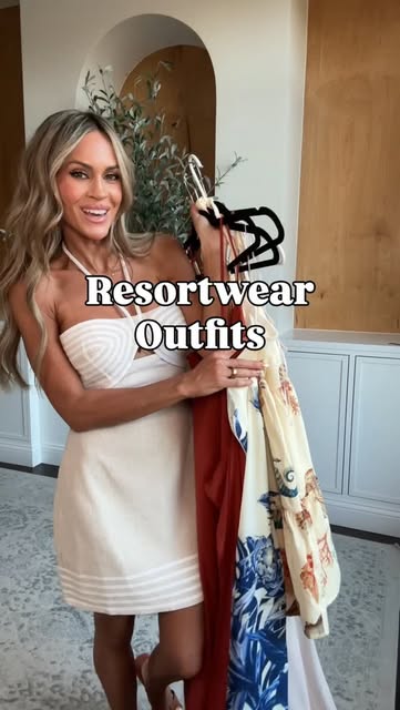 #Vacation Wear Women Reel by @roseykatestyle (verified account) - LIKE & type RESORT for details! 🌴 Code ROSEYKATE35 saves 35%!
Resortwear outfits for your next vacation or spring break! Lots of cute vacation dres