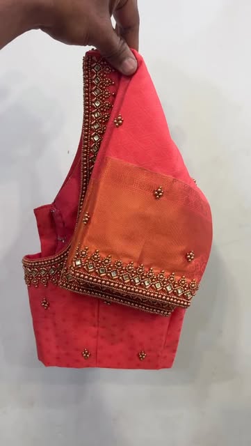 #Aariwork Blouse Reel by @hemaabi1 (verified account) - 🦋Budget friendly simple Aari work blouse designs
✨customise your blouse any aari blouse designs call ☎️ WhatsApp ✨7397121506
📌all Indian shipping a