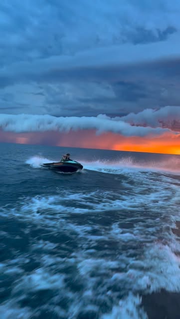 #Sunset Reel by @doorcountywatersports - God is everywhere
#jetski #lake #sunset #viral #god