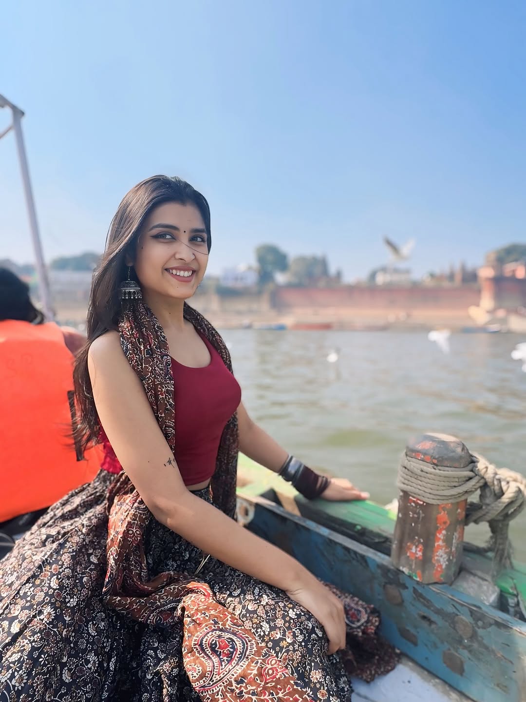 Drifting through the soul of Varanasi ✨” #BoatLife #RiverVibes #TravelIndia #IncredibleIndia #WanderIndia #TravelDiaries #Varanasi #Banaras #Kashi #GangaGhat #GangaAarti #CityOfTemples