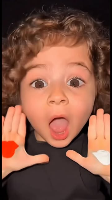 #Cute Reel by @neafeas (verified account) - 🔴+⚪️=🩷
#color #red #white #pink #cute