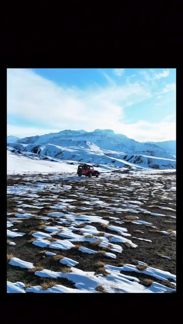 #Traveller Reel by @aaryavora (verified account) - Chalein spiti ? 🥰
This is going to be a very premium expedition -
jisme koi tempo traveller nahi hoga.
Only 4x4 (4-wheel ) drive cars are allowed.
It