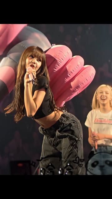 #Lisa Cool Blackpink Reel by @ouixeq_ - #lisa