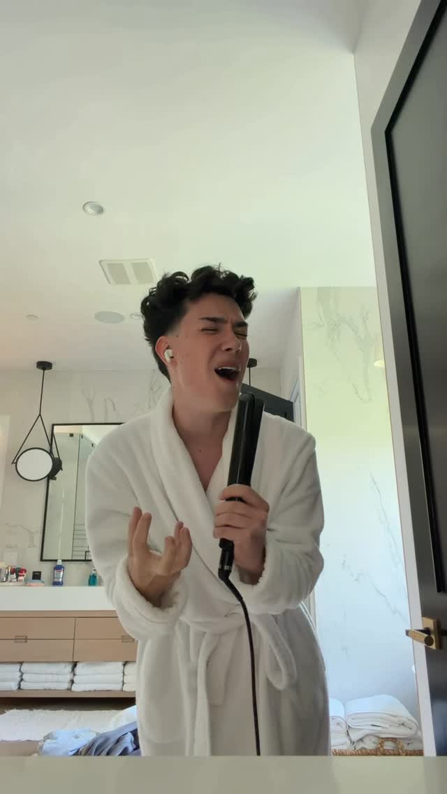 this might be one of the best songs ever made π #singing #cover #wideawake