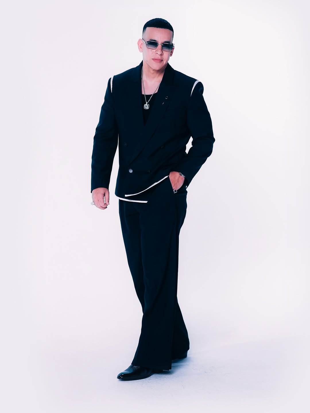 Si no existe una batalla, ¿cómo uno sale victorioso? No sufras con lo que gozo. - Yo Toy Hermoso 🙏🏾