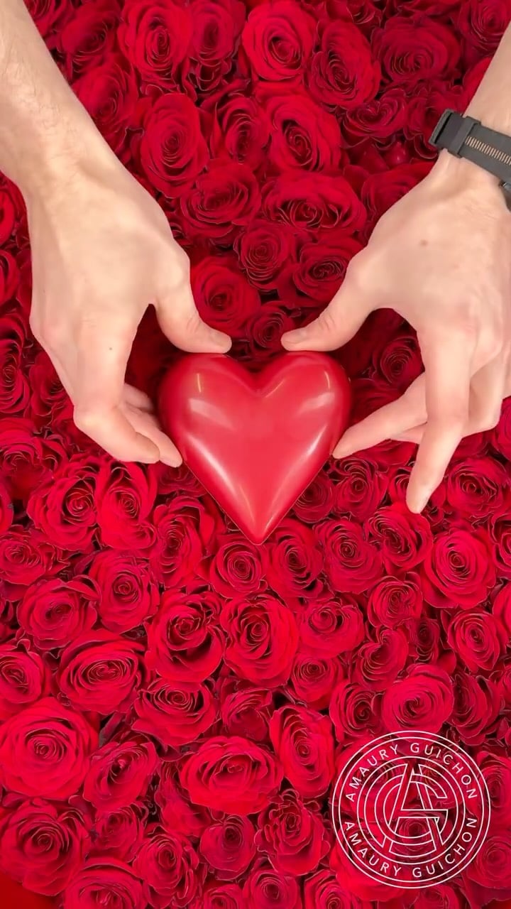 Chocolate Heart! 🍫❤️ I hope everybody had a beautiful Valentine’s Day weekend! #amauryguichon #chocolate