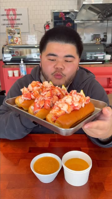 #Lobster Roll Reel by @vinceeats_ (verified account) - Best Lobster in California? ๐ฆ @royal_lobster_la