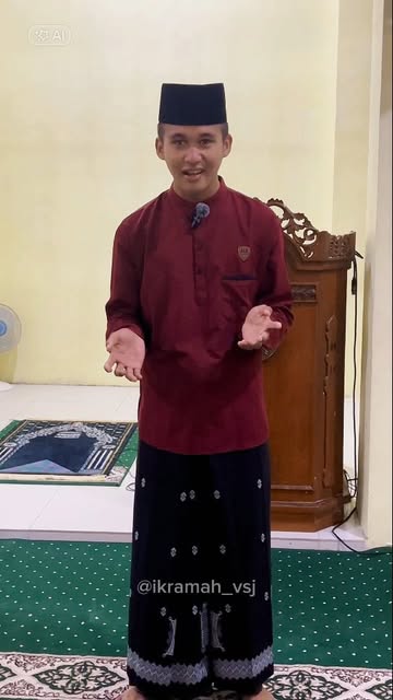 #Al Munawwir Krapyak Reel by @ikramah_vsj - Ramadhan kembali hadir, membawa kesempatan untuk memperbaiki diri dan mendekatkan hati kepada Allah.
Mari jadikan bulan suci ini sebagai momentum unt
