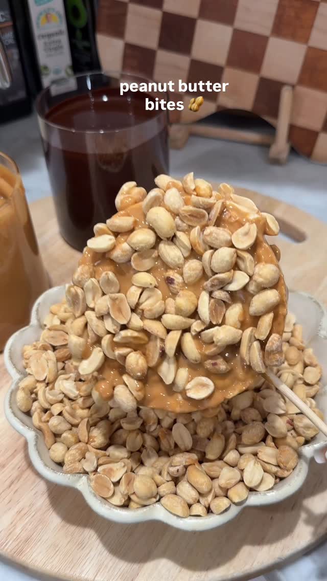 peanut butter bites π₯ #snack #peanut #peanutbutterlover #healthysnacks #recipe