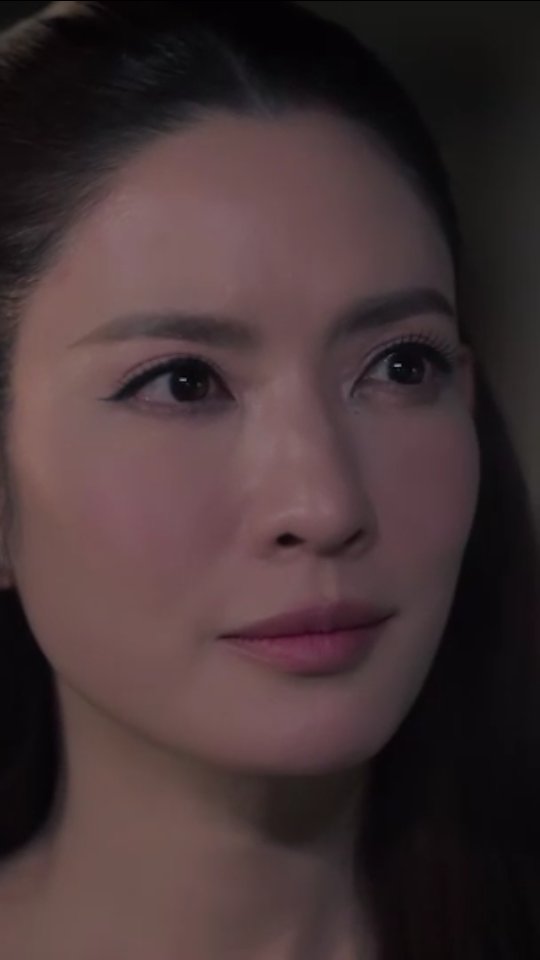 คำเตือน! ก่อนดู 3 ตอนสุดท้ายคืนนี้ อย่าไว้ใจใครเด็ดขาด เพราะทุกอย่างอาจไม่ได้เป็นอย่างที่คิด 📍 ศักดินาวิทยาลัย ทุกวันพุธ - พฤหัสบดี เวลา 20:30 น. รับชมทาง 📺 ดูทีวี ช่องวัน 31 📲 ดูย้อนหลัง UNCUT แอป