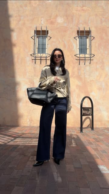 #Corporatestyle Reel by @callherclassy - When I go to NY for work, taking the train is so normal but taking public transportation in SoCal feels groundbreaking!! Highly recommend though becau