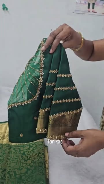 #Aariwork Blouse Reel by @tarikas_designer (verified account) - Aari work blouse customised..
As per clients wish..
Kindly Dm wapp for more details 9865376221
#tarikas #simpleblousedesigns #aariworkblouse #womens