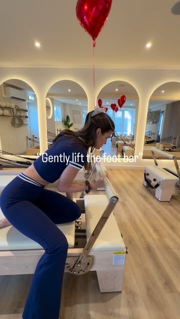 #Pilates Reel by @utopiareformer - Things that quietly break a Pilates instructor's heart 💔 😂
Studio @maison.du.pilates
#reformerpilates #pilateslife #pilatesinstructor #pilates