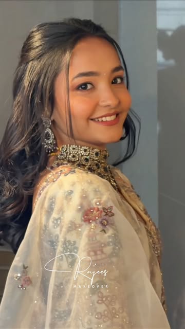 #Soft Glam Makeup Indian Reel by @rajees_makeover (verified account) - For Bridal Makeup Appointments- 📞 9360801433
Haus of Makeup by Rajees Makeover
{Soft glam, Airbrush makeup, Makeup artist, Indian bride, Bridal mak