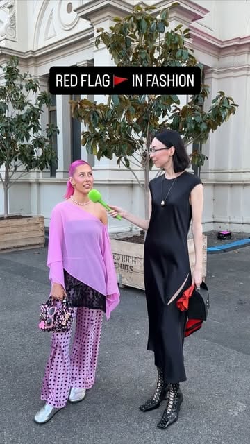 #Fashion Reel by @whatpeoplewear.au - What's your biggest fashion red flag? 🚩 

I am wearing @silklaundry.melbourne 

Follow @whatpeoplewear.au for everyday street style

Tag us to be fea